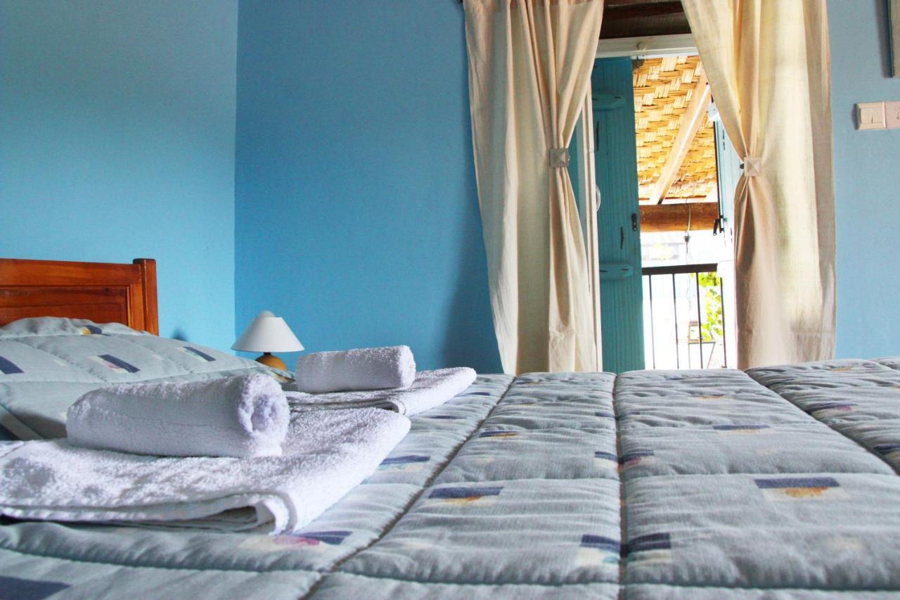 Aperanti Agrotourism Bed & Breakfast Pera Orinis Bagian luar foto