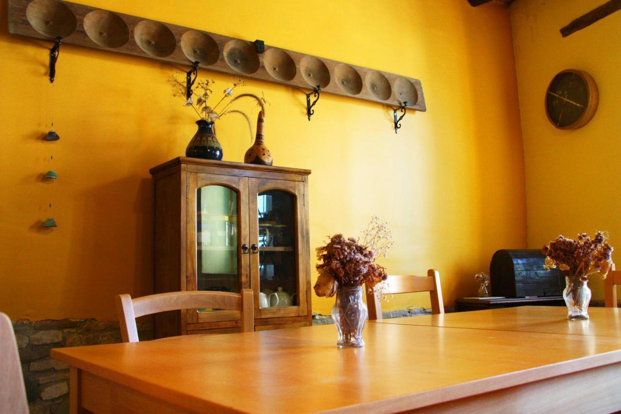 Aperanti Agrotourism Bed & Breakfast Pera Orinis Bagian luar foto