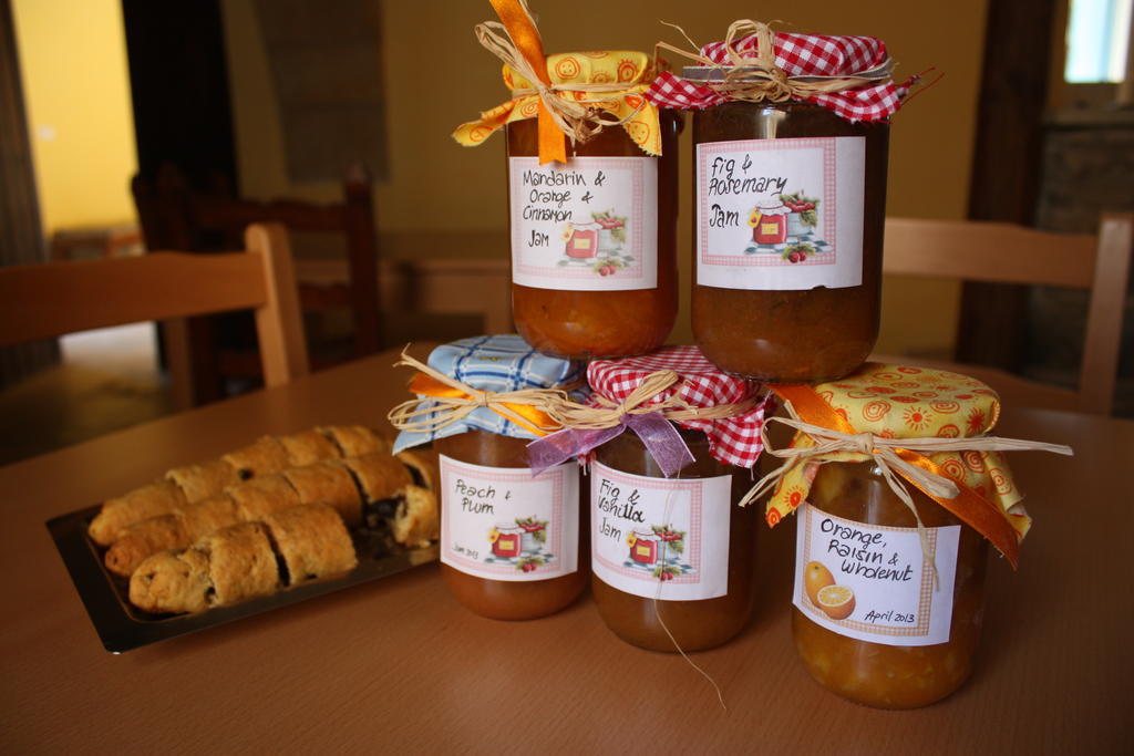 Aperanti Agrotourism Bed & Breakfast Pera Orinis Bagian luar foto